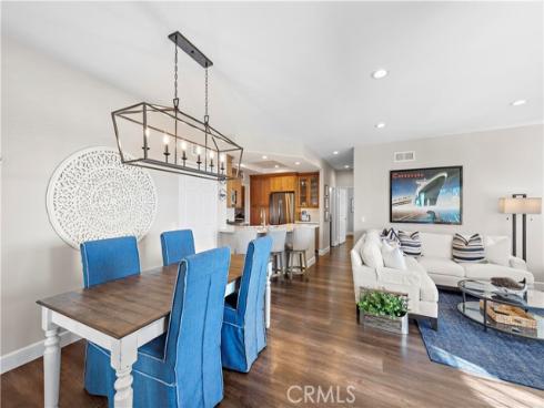 31  Shorebreaker  , Laguna Niguel, CA