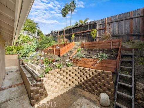 25081  Adelanto Drive  , Laguna Niguel, CA