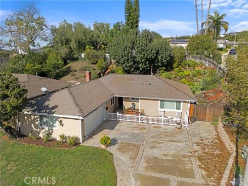 25081  Adelanto Drive  , Laguna Niguel, CA