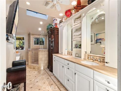 29  Champney  , Laguna Niguel, CA