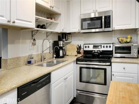 23821 Hillhurst 16 , Laguna Niguel, CA