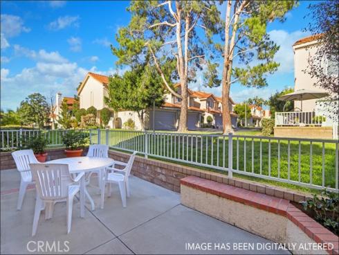 24321  Airporter  , Laguna Niguel, CA