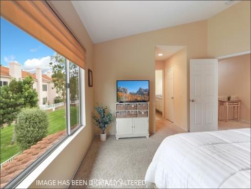 24321  Airporter  , Laguna Niguel, CA