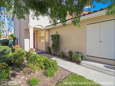 24321  Airporter  , Laguna Niguel, CA