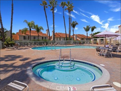 24321  Airporter  , Laguna Niguel, CA