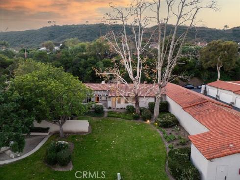 31626 W Nine  C93  Drive, Laguna Niguel, CA