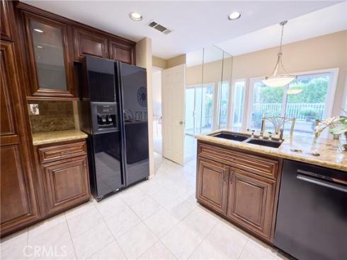 18  Montpellier  , Laguna Niguel, CA