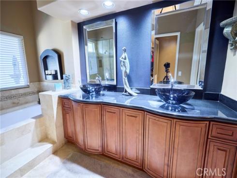 18  Montpellier  , Laguna Niguel, CA