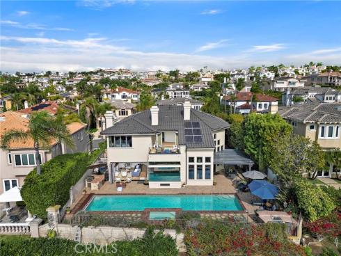 14  Newcastle  , Laguna Niguel, CA