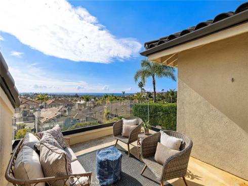 14  Newcastle  , Laguna Niguel, CA
