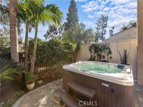 24306  Hillview  , Laguna Niguel, CA