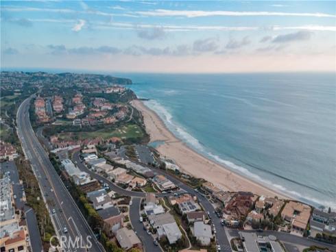 24306  Hillview  , Laguna Niguel, CA