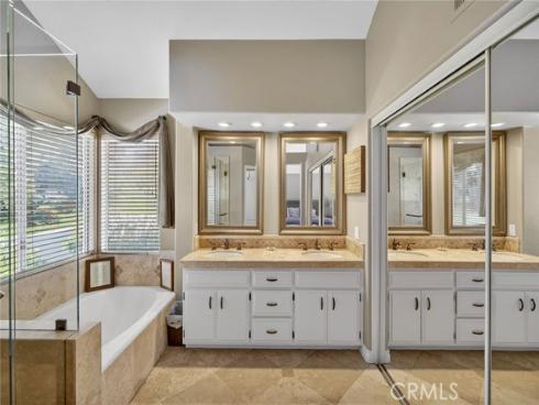 23  Amarante  , Laguna Niguel, CA