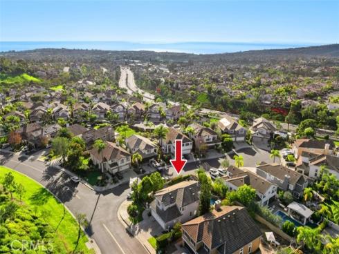 11  Fairlane  , Laguna Niguel, CA