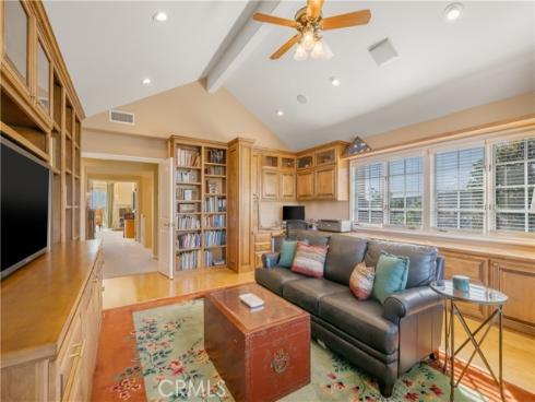 44  New Haven  , Laguna Niguel, CA