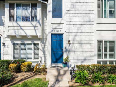 25607 Paseo La Vista 84