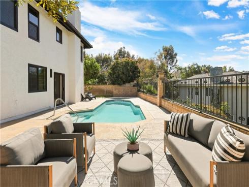 24705  Queens   Court, Laguna Niguel, CA