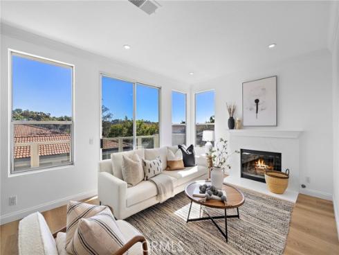 30902  Clubhouse Drive  6A , Laguna Niguel, CA