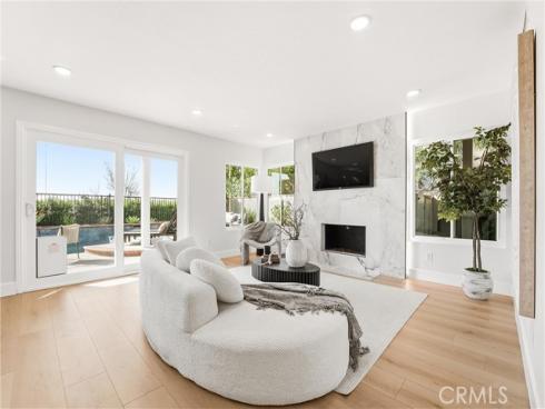 20  Center   Court, Laguna Niguel, CA