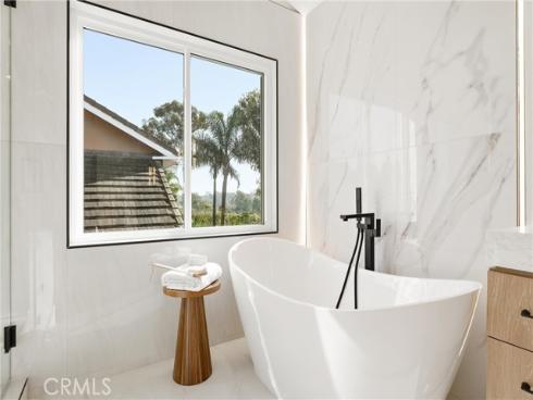 20  Center   Court, Laguna Niguel, CA