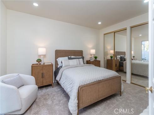 25  Portland  , Laguna Niguel, CA