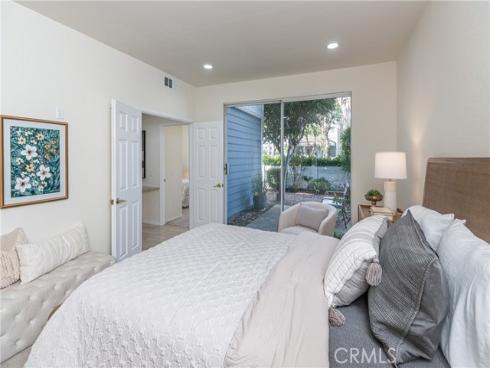 25  Portland  , Laguna Niguel, CA