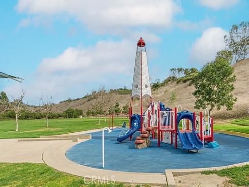 25  Portland  , Laguna Niguel, CA