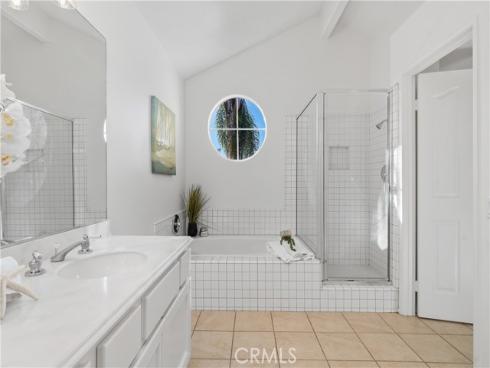 20  Vienna  , Laguna Niguel, CA