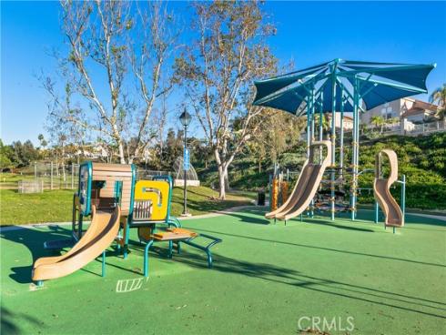 20  Vienna  , Laguna Niguel, CA