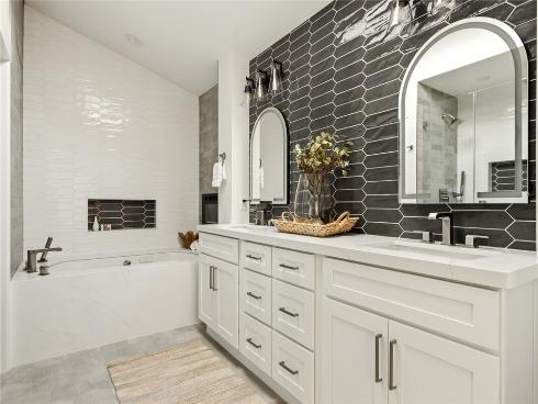 46  Oakcliff Drive  , Laguna Niguel, CA