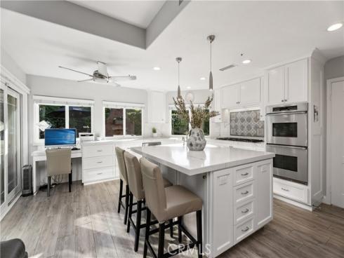 21  Bernay  , Laguna Niguel, CA