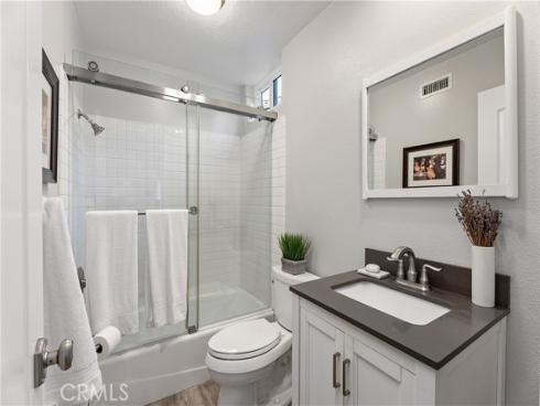 21  Bernay  , Laguna Niguel, CA