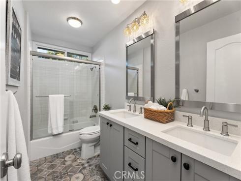 21  Bernay  , Laguna Niguel, CA