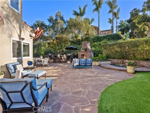 21  Bernay  , Laguna Niguel, CA