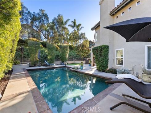 21  Bernay  , Laguna Niguel, CA