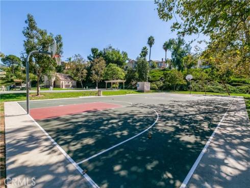 21  Bernay  , Laguna Niguel, CA