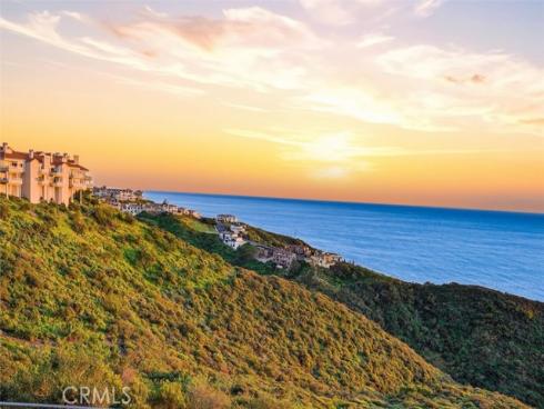 28  Saint Tropez  , Laguna Niguel, CA