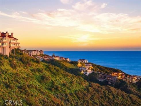 28  Saint Tropez  , Laguna Niguel, CA