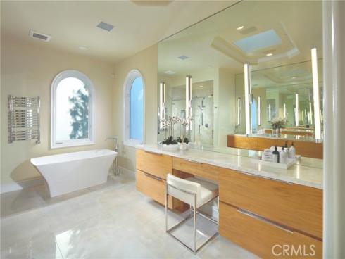 1 Elk Grove Ln , Laguna Niguel, CA