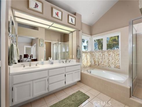 51  Hancock  , Laguna Niguel, CA