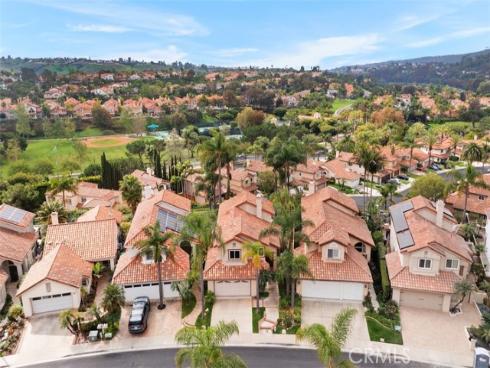 10  Narbonne  , Laguna Niguel, CA