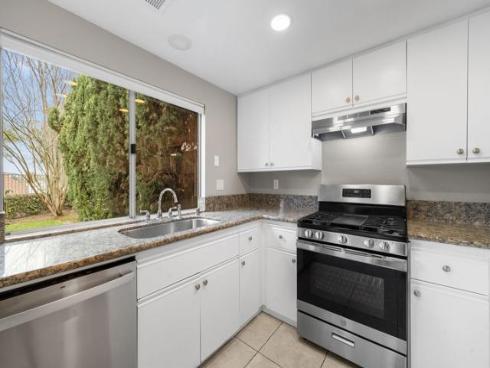 1  Saint Isabella  , Laguna Niguel, CA