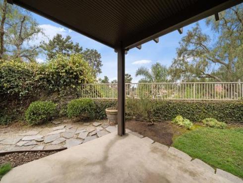 1  Saint Isabella  , Laguna Niguel, CA