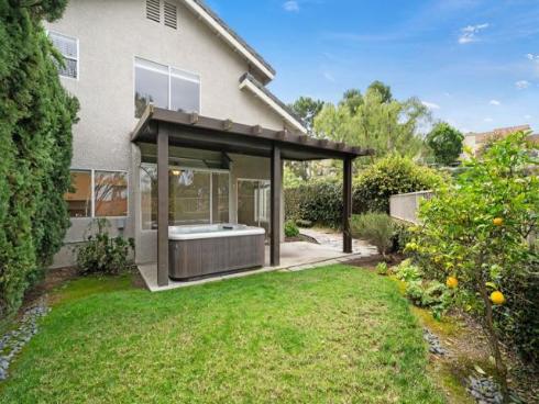 1  Saint Isabella  , Laguna Niguel, CA