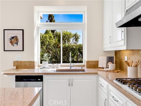 10  Glastonbury  , Laguna Niguel, CA