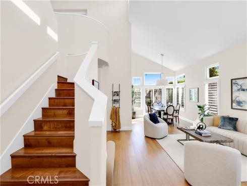 10  Glastonbury  , Laguna Niguel, CA