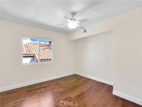 10  Glastonbury  , Laguna Niguel, CA