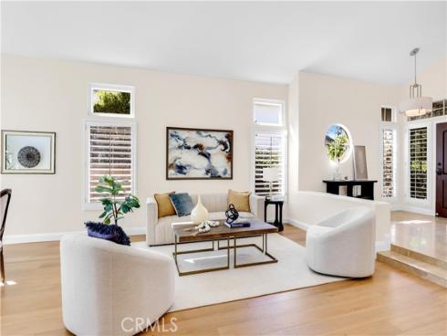 10  Glastonbury  , Laguna Niguel, CA