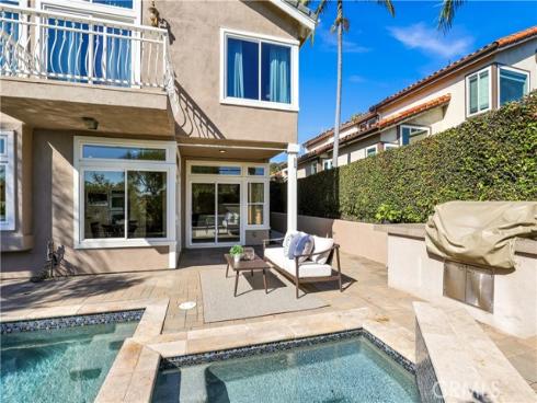 10  Glastonbury  , Laguna Niguel, CA