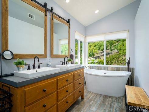 1  Sand Oaks  , Laguna Niguel, CA